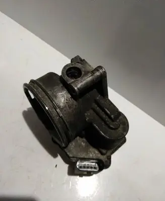 Volkswagen Caddy Throttle valve 03G128063A