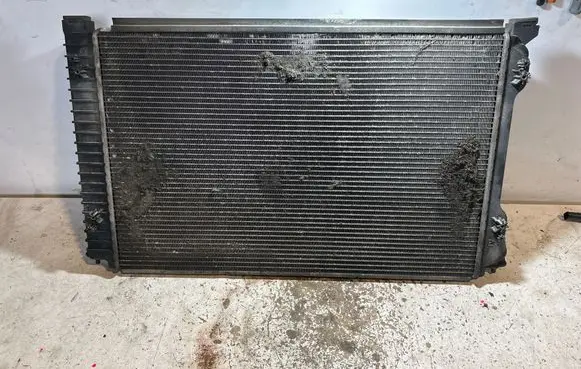 Audi A6 Allroad C6 Coolant radiator 4F0121251AG