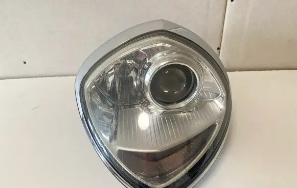 Lancia Thesis Headlight/headlamp