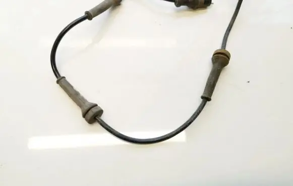 Renault Scenic I ABS brake wheel speed sensor 8200296570 10.0711-5151.3