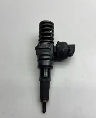 Skoda Superb B5 (3U) Fuel injector 038130073BJ