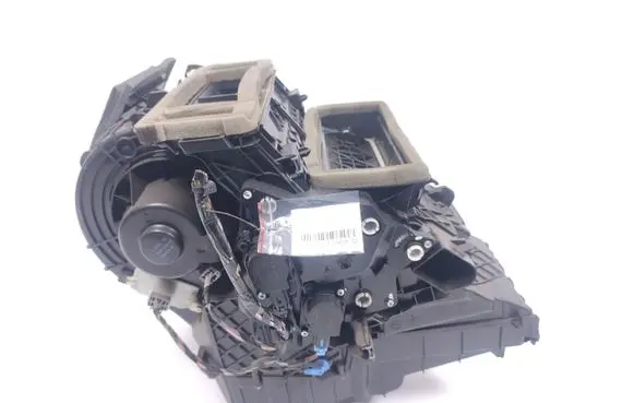 Ford Focus Heater blower radiator 