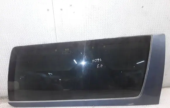 Volvo XC70 Rear side window
