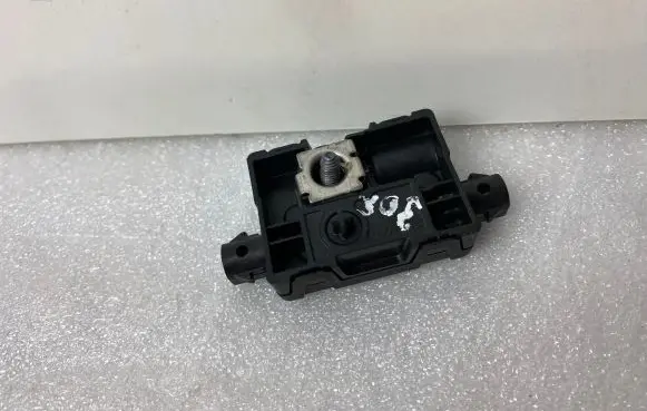 BMW X4 G02 Aerial antenna amplifier 65209389560 92870811 9389560
