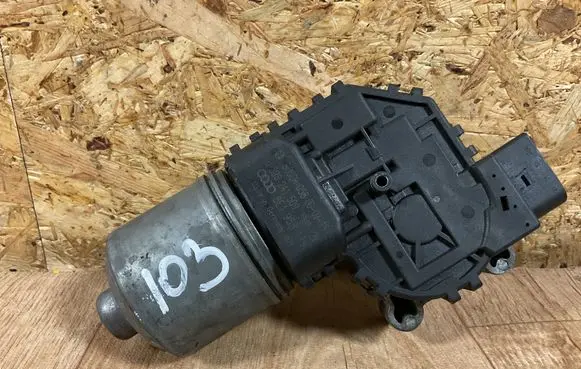 Audi A4 S4 B6 8E 8H Wiper motor 8E1955119 058000915 0390241509