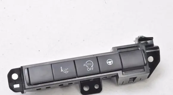 Nissan Qashqai J12 Central console control unit 681066UA0A