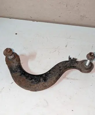 Volkswagen PASSAT CC Rear control arm