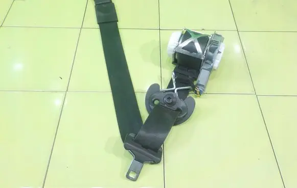 Peugeot 5008 Front seatbelt 9681974380 BEZPIECZENSTWA