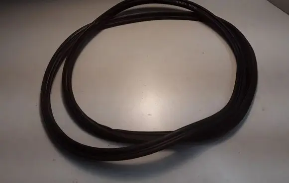 Honda CR-V Trunk rubber seal (body) 74440S9A003