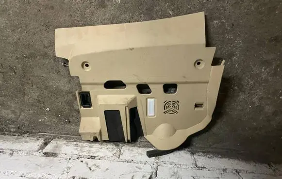 BMW 3 F30 F35 F31 Dashboard lower bottom trim panel 9231254