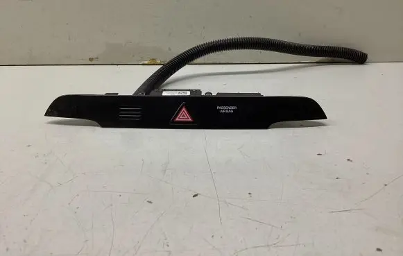 Hyundai Tucson TL Hazard light switch 93700D7800