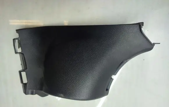 (D)pillar trim (top)