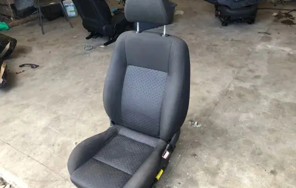 Front passenger seat