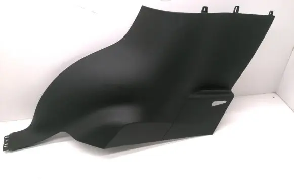 Trunk/boot side trim panel