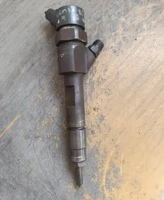 Renault Scenic II - Grand scenic II Fuel injector 0445110110b 8200100272