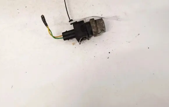 Coolant temperature sensor
