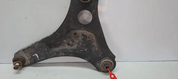 Renault Twingo III Front control arm S27645322