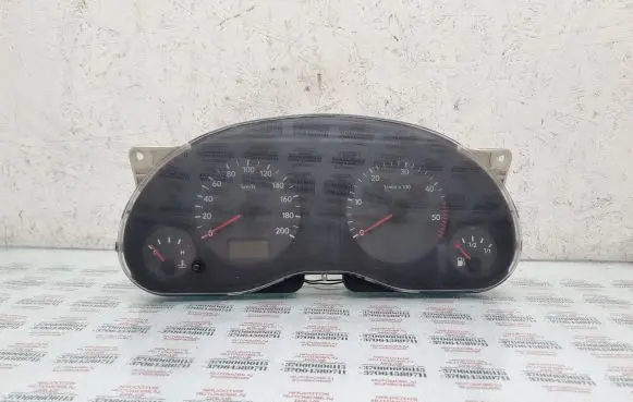 Volkswagen Sharan Speedometer (instrument cluster) 7M0919862P