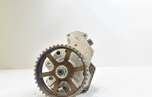 Renault Scenic II - Grand scenic II Fuel injection high pressure pump 8200108225 046034 037472