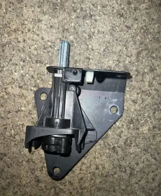 BMW X5 E70 Tailgate release/open handle 51247162149 975827104 16367210