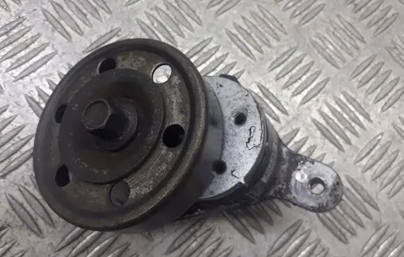 Toyota Avensis T250 Alternator belt tensioner pulley 