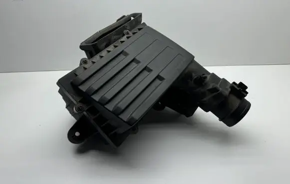 Audi A3 S3 8V Air filter box 03L906461A 0281002956