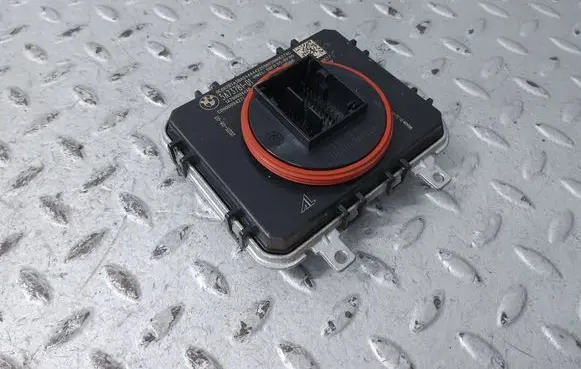 BMW X1 U11 LED ballast control module 5A73781 63115A73781