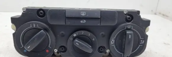 Volkswagen Golf V Climate control unit