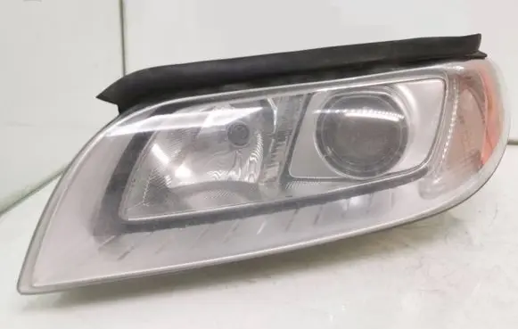 Volvo V70 Headlight/headlamp 31214347 6948180