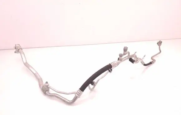 Air conditioning (A/C) pipe/hose