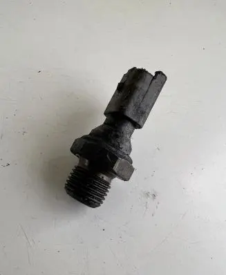 Peugeot 807 Oil pressure sensor 