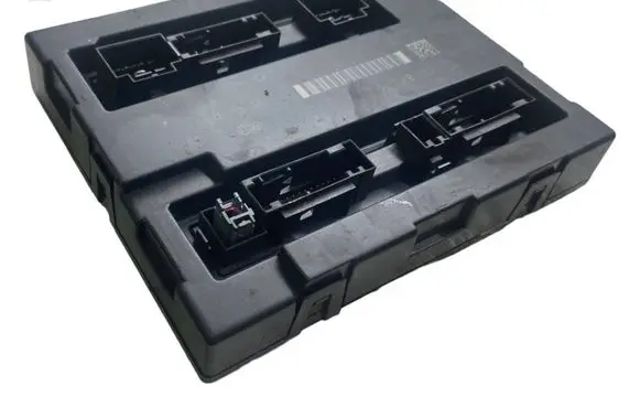 Audi A4 S4 B8 8K Comfort/convenience module 8K0907064N 00002001 5DK00991875