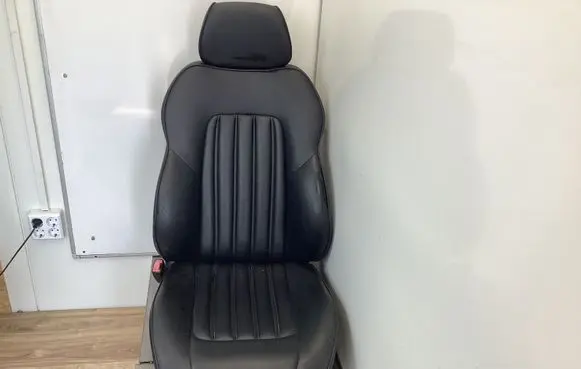 Mercedes-Benz SLK R170 Front driver seat