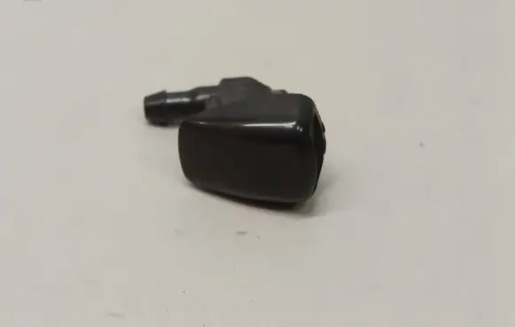 Toyota Hilux (AN10, AN20, AN30) Windshield washer spray nozzle 