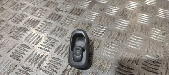 Volvo S70 V70 V70 XC Electric window control switch 9148952