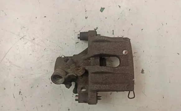 Ford Focus C-MAX Rear brake caliper 3M5113K163