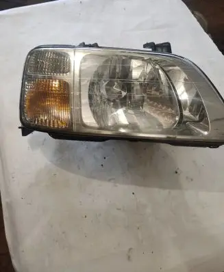 Honda CR-V Headlight/headlamp