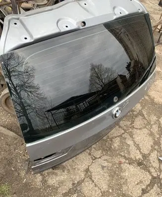 BMW X3 E83 Tailgate/trunk/boot lid