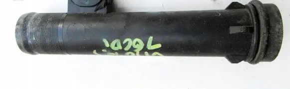 Mercedes-Benz Vito Viano W447 Engine coolant pipe/hose 210474640R