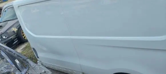 Renault Trafic III (X82) Body 
