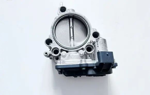 BMW 4 F36 Gran coupe Throttle valve A2C80221600 8623324