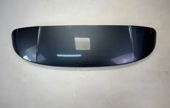 Tailgate/trunk spoiler