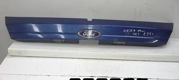 Ford Fiesta Trunk door license plate light bar 8a61a43404bd