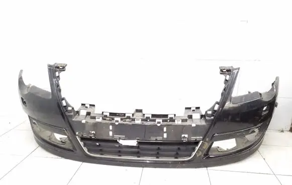 Volkswagen PASSAT B6 Front bumper
