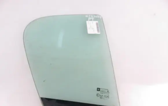 Opel Astra H Rear side window 