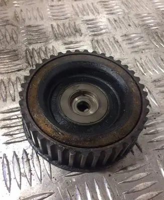 Renault Laguna II Crankshaft gear 2552905