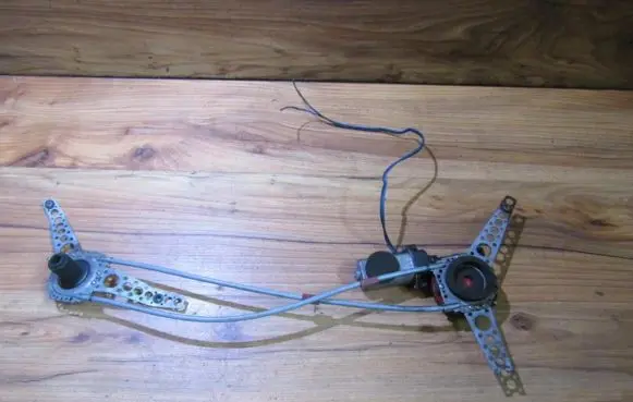 Mitsubishi Colt Front door window regulator motor ed459310