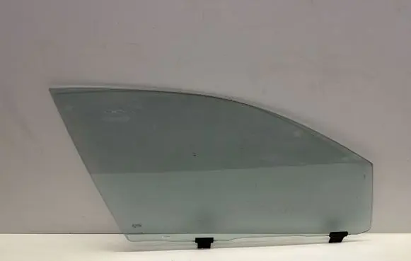 Volkswagen Touareg II Front door window glass four-door 7P5845021A
