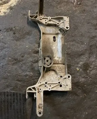 Volkswagen Golf V Front subframe