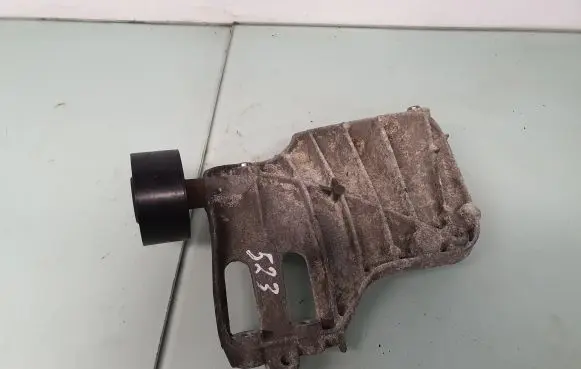 BMW 5 GT F07 A/C compressor mount bracket 7585167 64557585167 64557560491